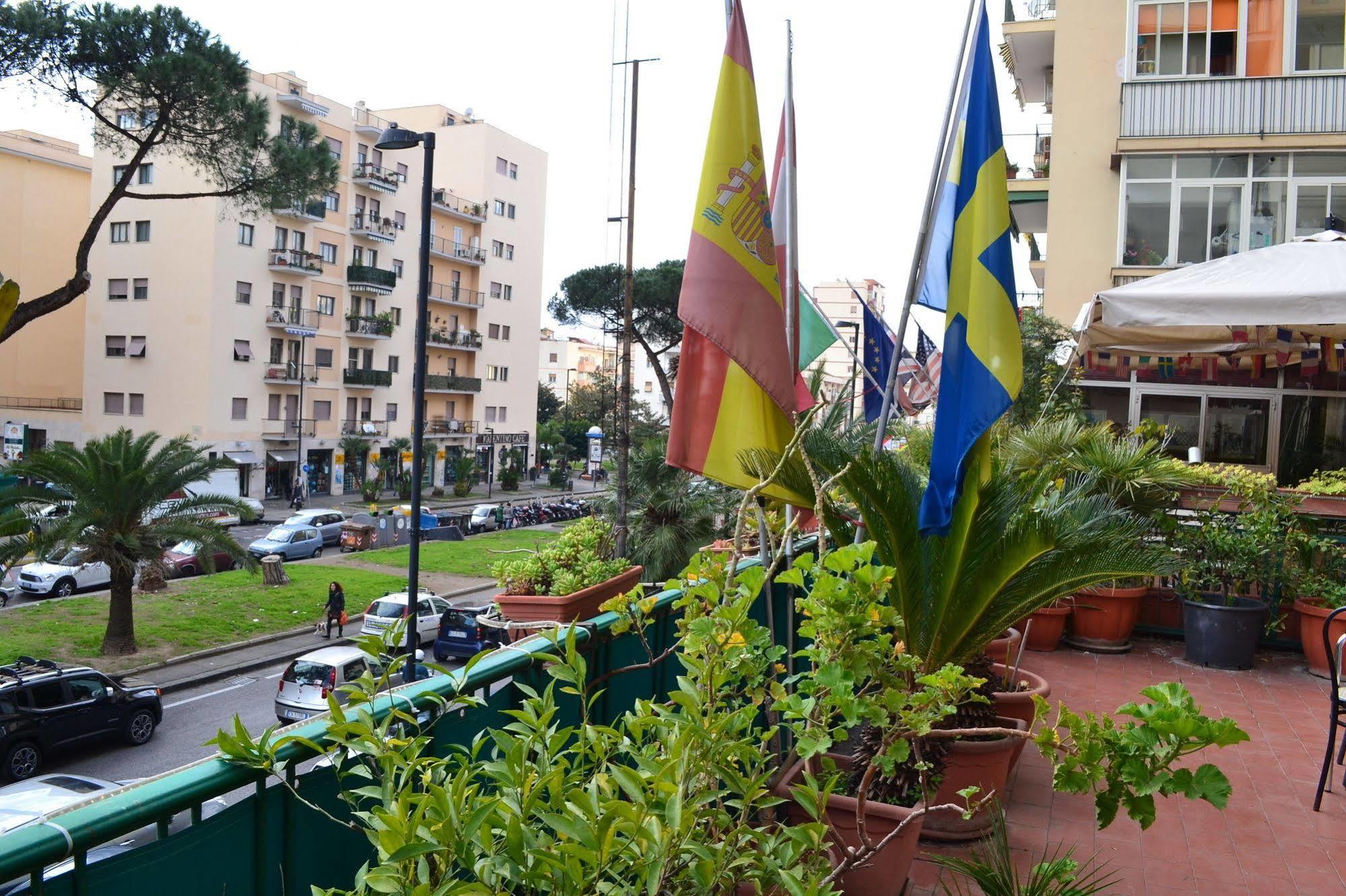 Cesare Augusto Hotel Naples Luaran gambar