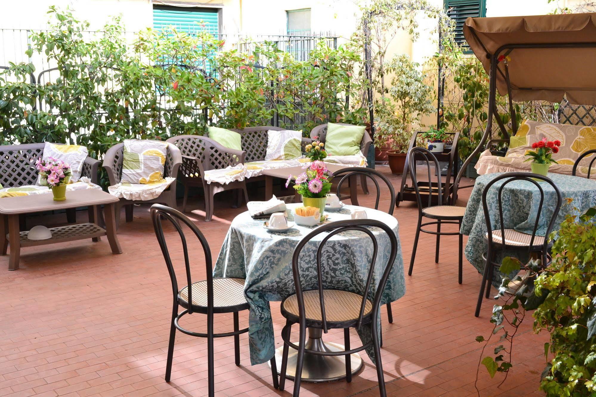 Cesare Augusto Hotel Naples Luaran gambar